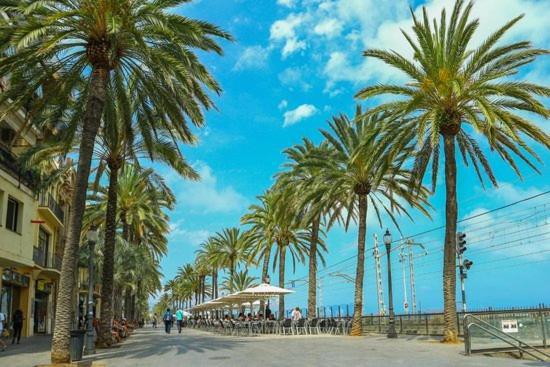 Casabala - Near The Beach And Barcelona Center Badalona Ngoại thất bức ảnh