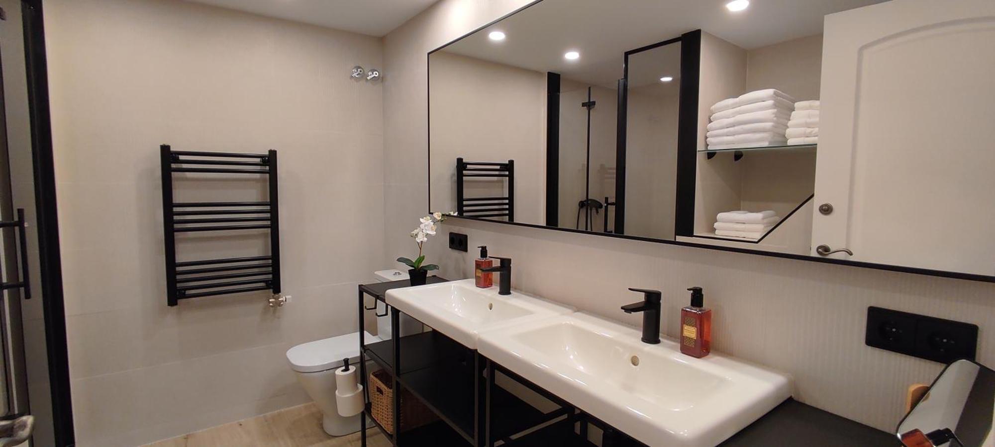 Casabala - Near The Beach And Barcelona Center Badalona Ngoại thất bức ảnh