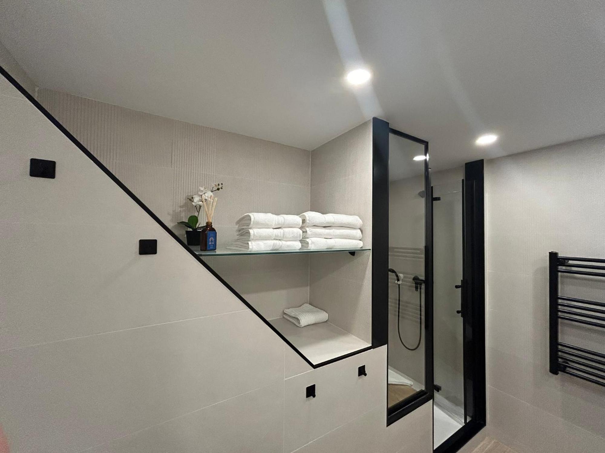 Casabala - Near The Beach And Barcelona Center Badalona Ngoại thất bức ảnh