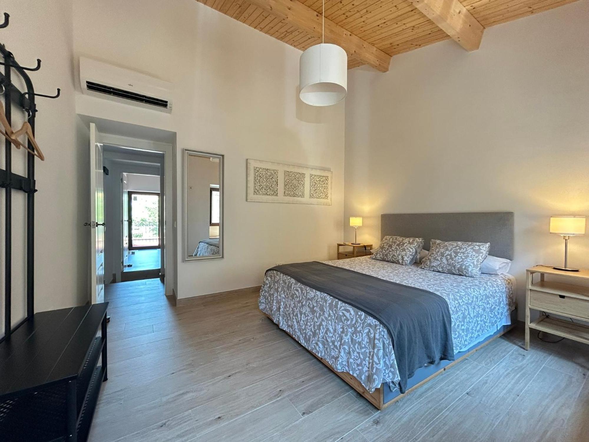 Casabala - Near The Beach And Barcelona Center Badalona Ngoại thất bức ảnh